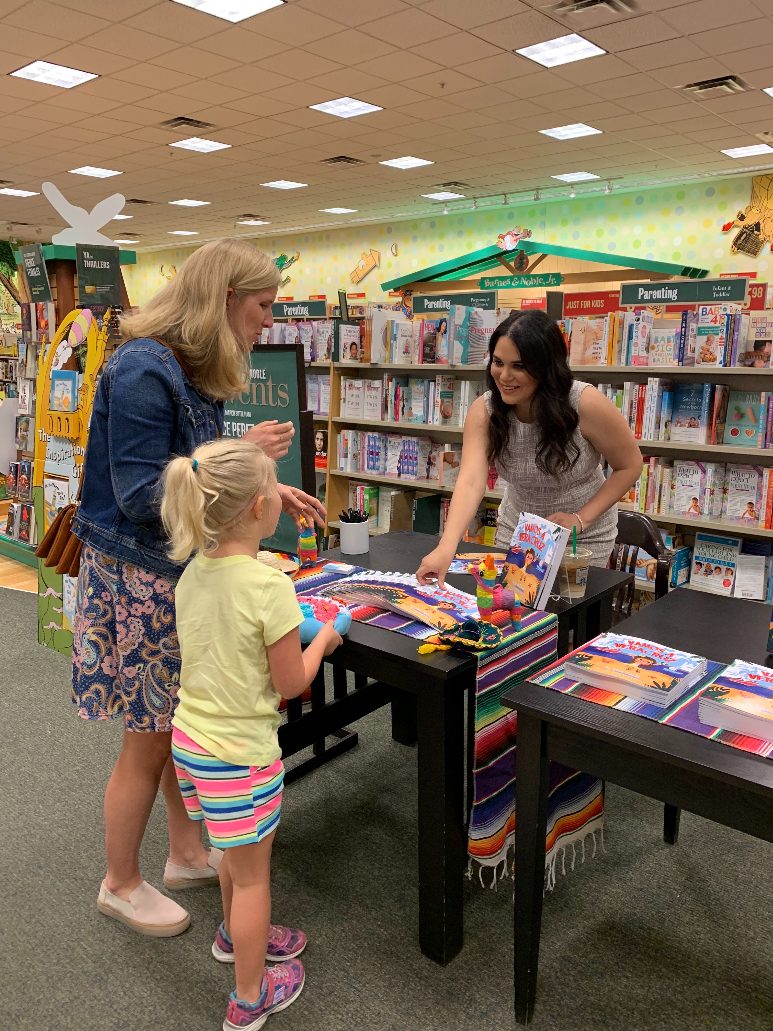 Alice meeting readers at Barnes & Noble